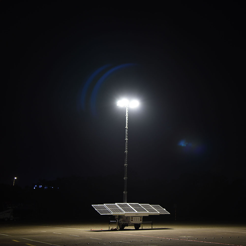 mobile solar powered light tower