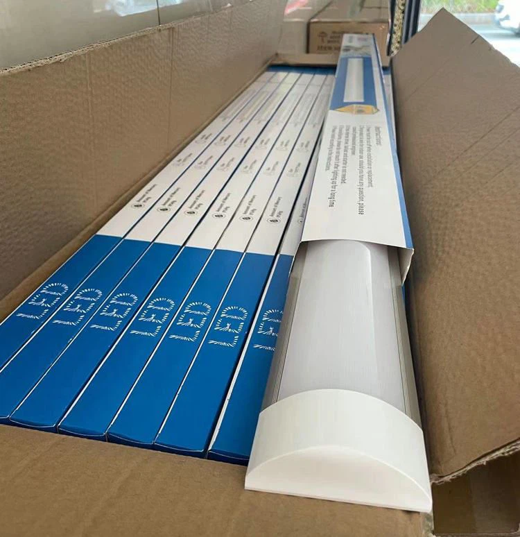28WATT 1200 led batten