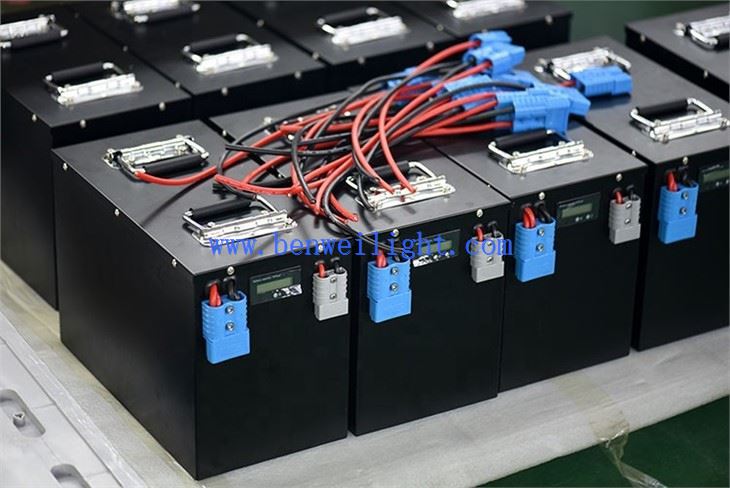 solar rechargeable batteries