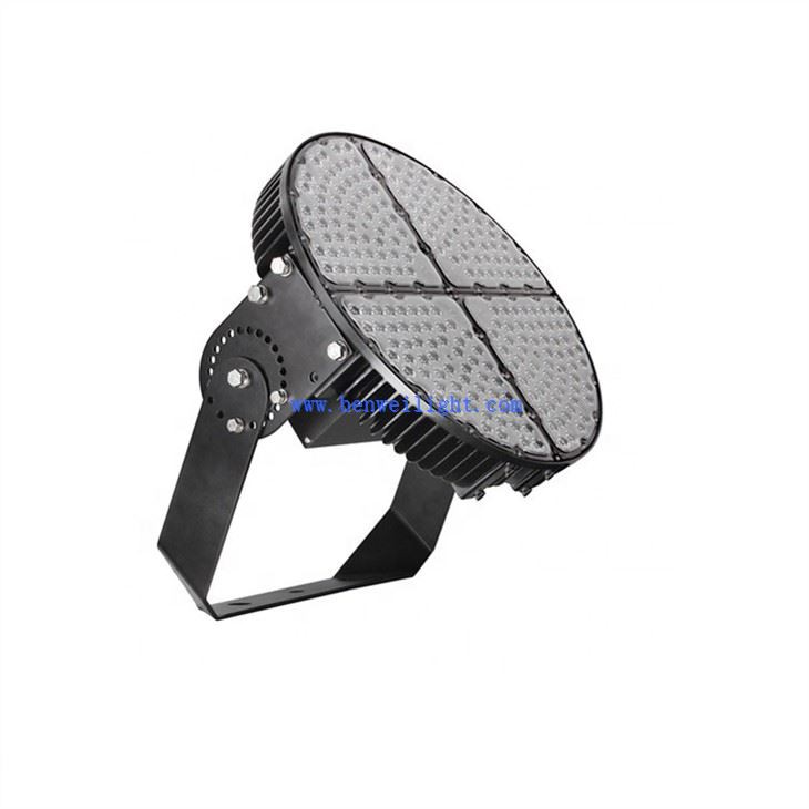 1000W led floodlights for football pitches (2)
