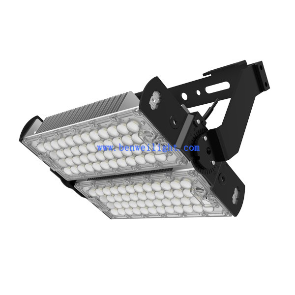 FlexPower-LED-Stadium-Light-1