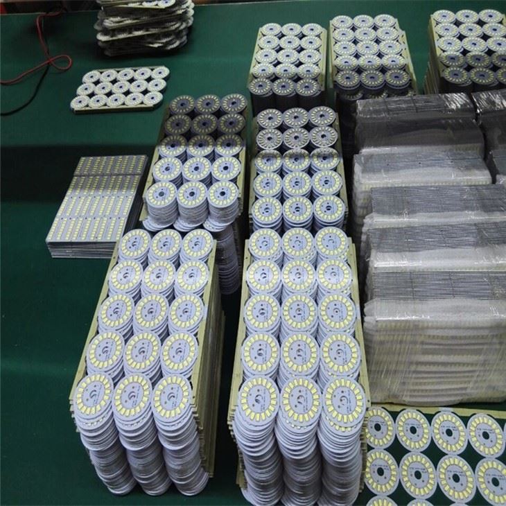 Round 136 LED Module