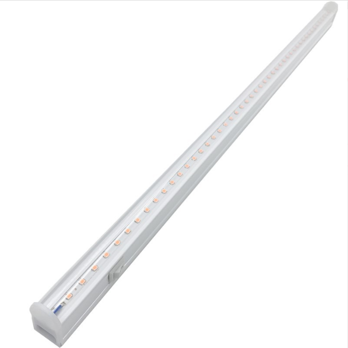 T5 LED Grow Light Tube Full Spectrum Red Blue Linkable Plant Light factory