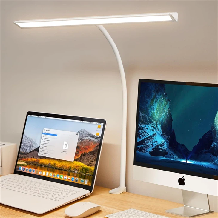DESK LAMPS WITH USB PORTS