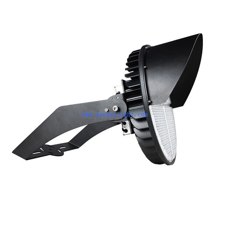 portable stadium lights