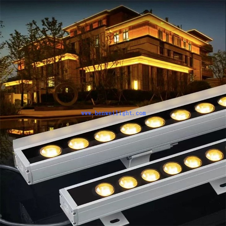 Wall-mounted accent Lights (4)